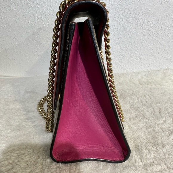 Gucci GG Logo Supreme Large Padlock Shoulder Bag - Picture 5 of 9